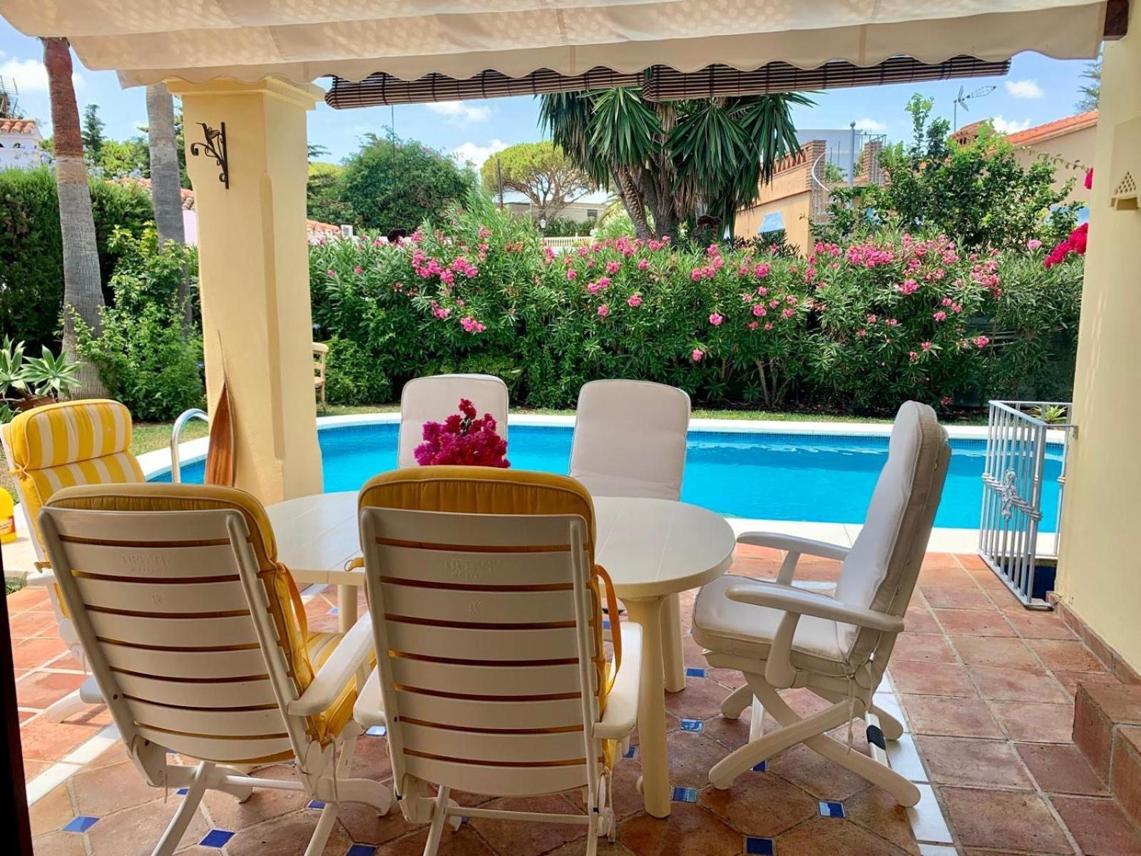Moumi * Marbella
