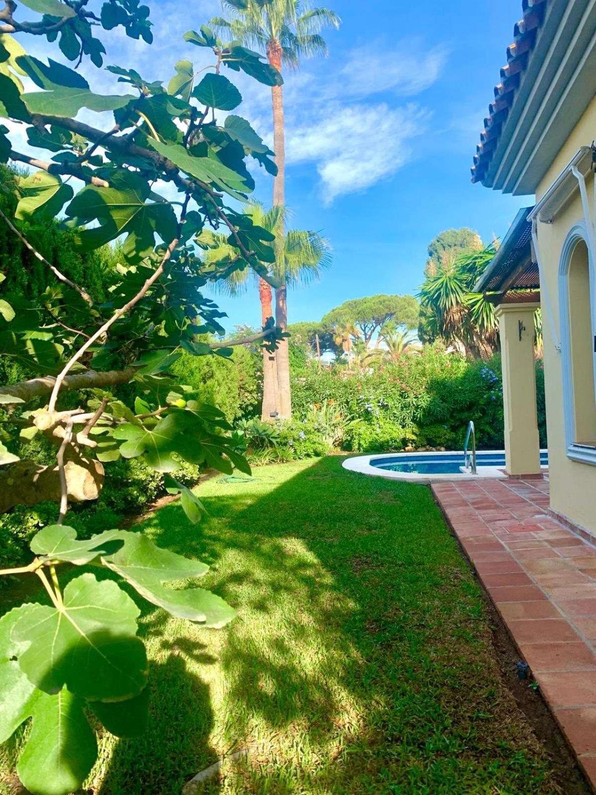Villa Moumi *