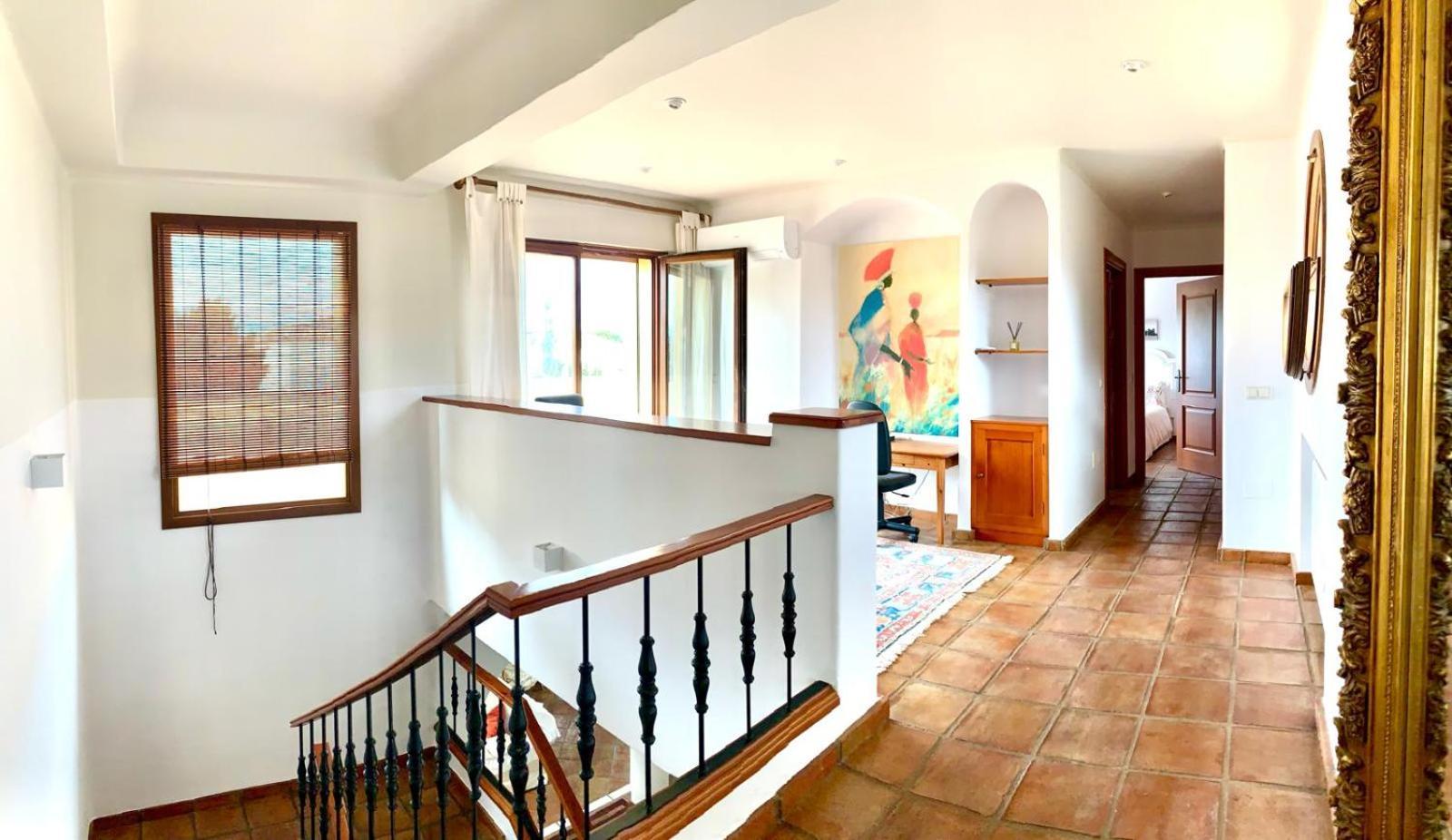 Moumi Marbella
